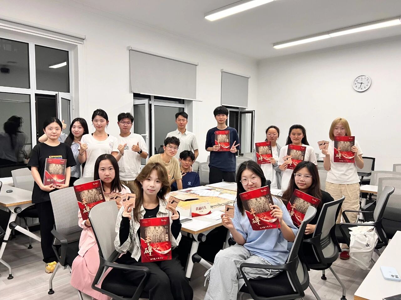 剧启峥嵘，赤心传承 | 萨里国际学院团委举办“寻真·红色剧本杀”活动