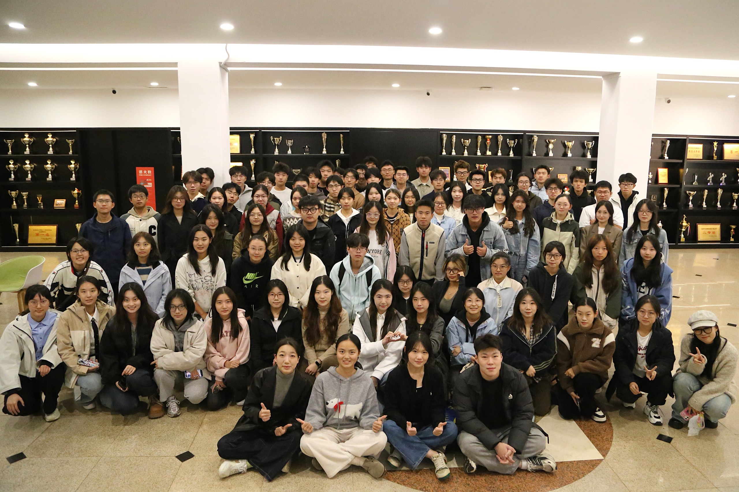学生会
