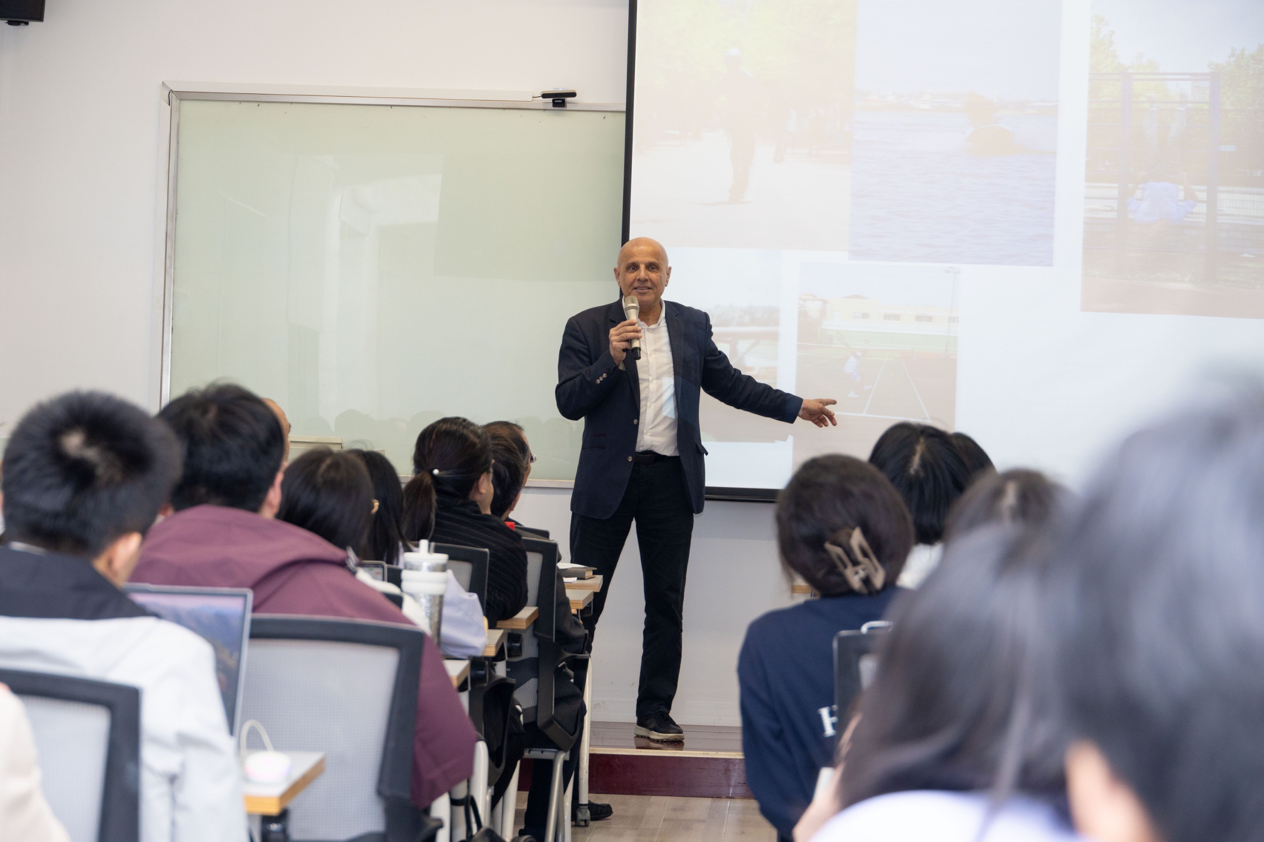萨里论坛｜聚焦AI时代科研能力发展：从寻求答案到学会提问